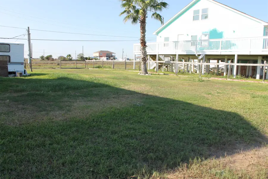 7115 W Hunter Drive, Hitchcock, TX 77563 - Image #3