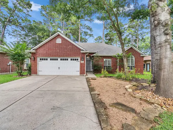 10459 Twin Circles Drive, Montgomery, TX 77356