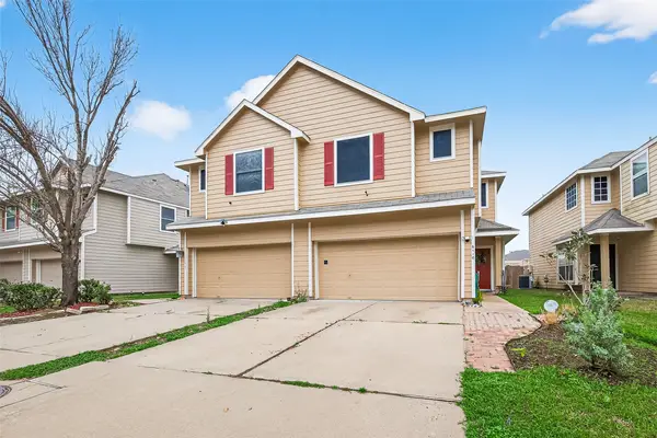 6110 6110 Langham Mist Ln, Houston, TX 77084