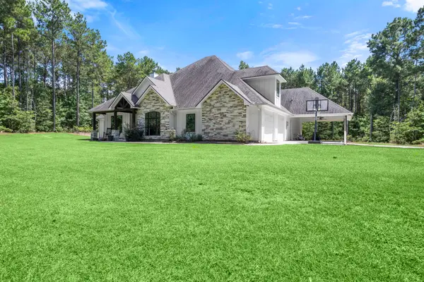 4450 Fm 1746, Woodville, TX 75979