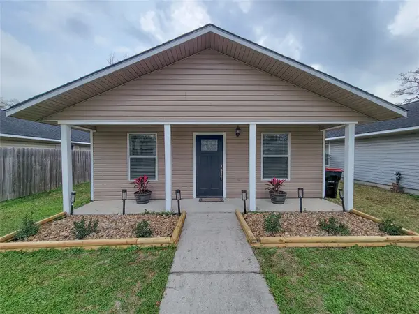 11850 Greencanyon Drive, Houston, TX 77044