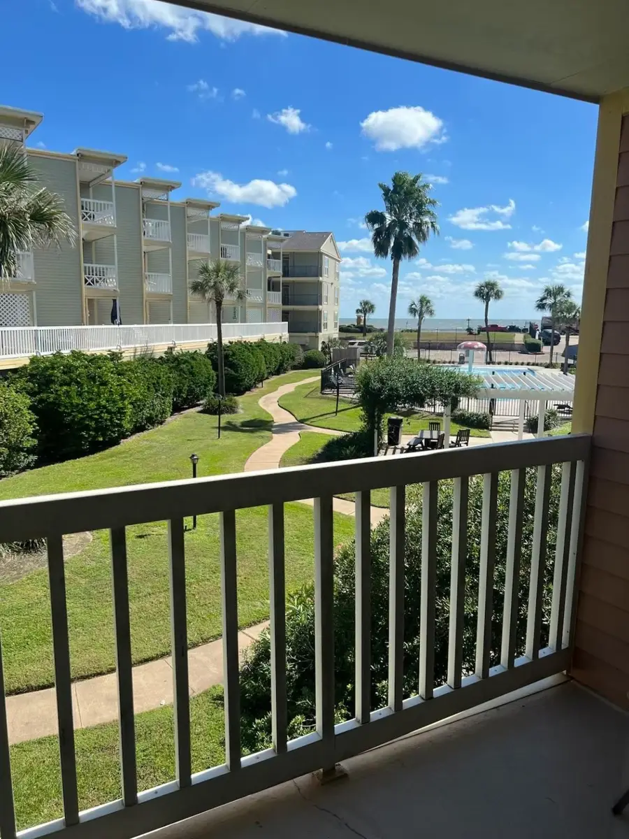 6300 Seawall Boulevard #5107, Galveston, TX 77551 - Image #2