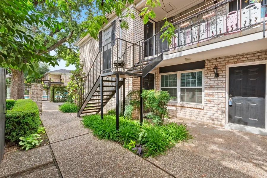 7900 Westheimer Road #121, Houston, TX 77063 - #3