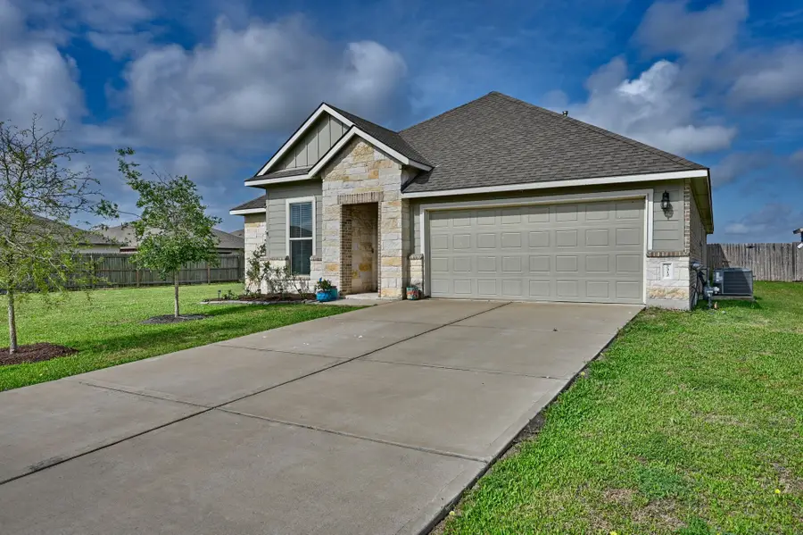 2312 Three Wood Way Walk, Navasota, TX 77868 - #2