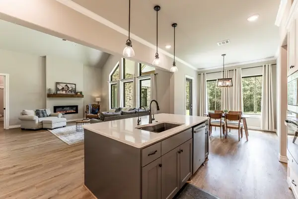 111 Eagle Run, New Waverly, TX 77358