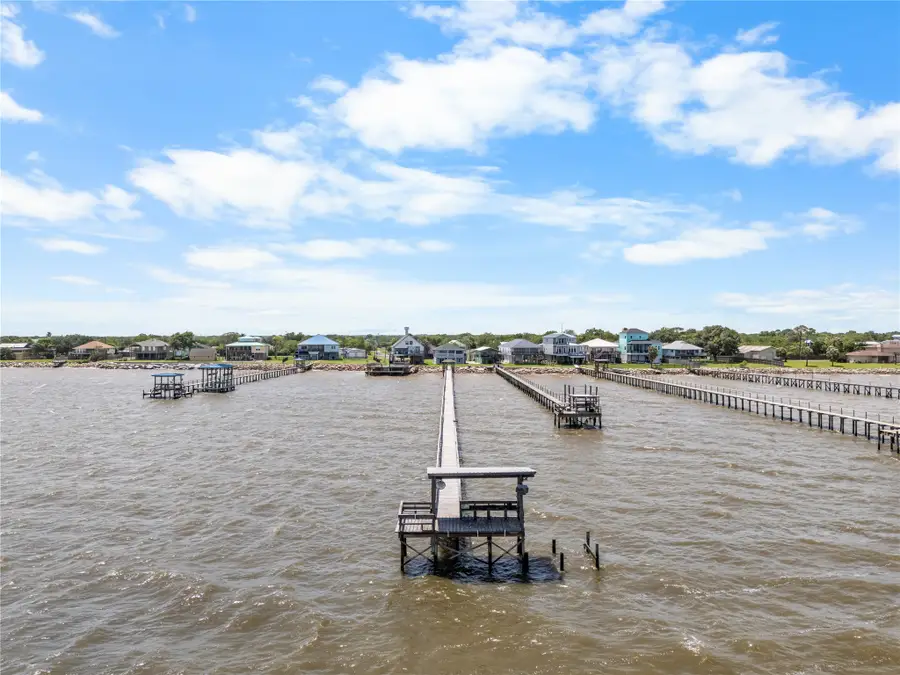 645 3rd Street, San Leon, TX 77539 - #3