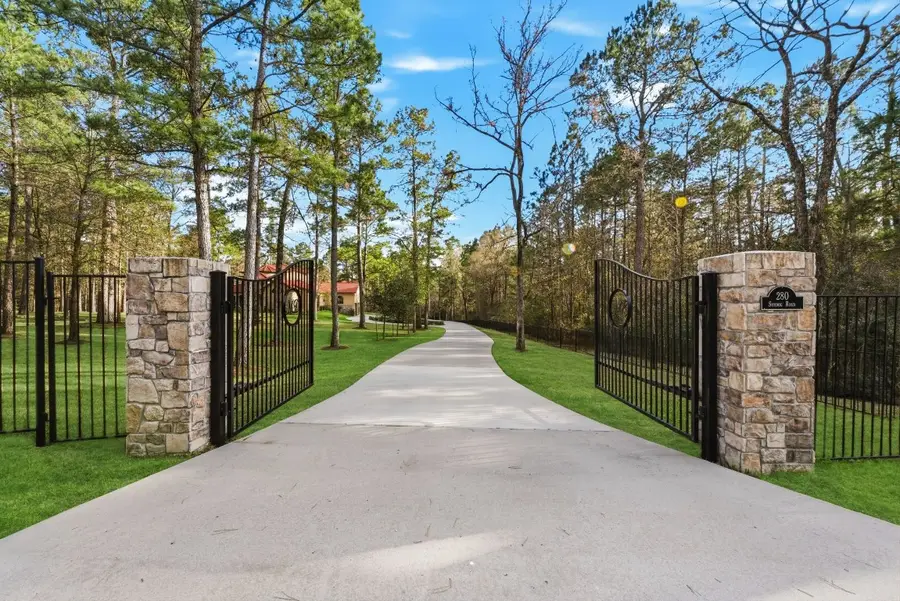 280 Sundog Road, Huntsville, TX 77340 - #2