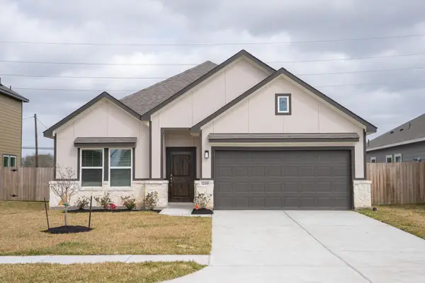 1119 Santee Court, Rosharon, TX 77583