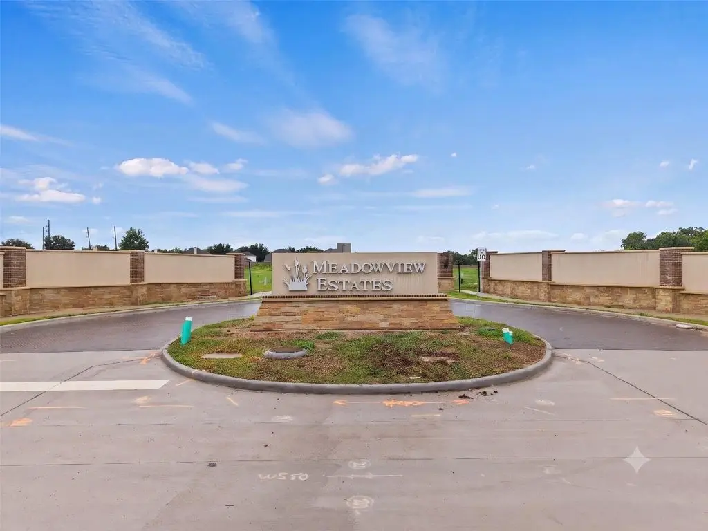 7019 Meadowview Estates Court, Sugar Land, TX 77479 - #1