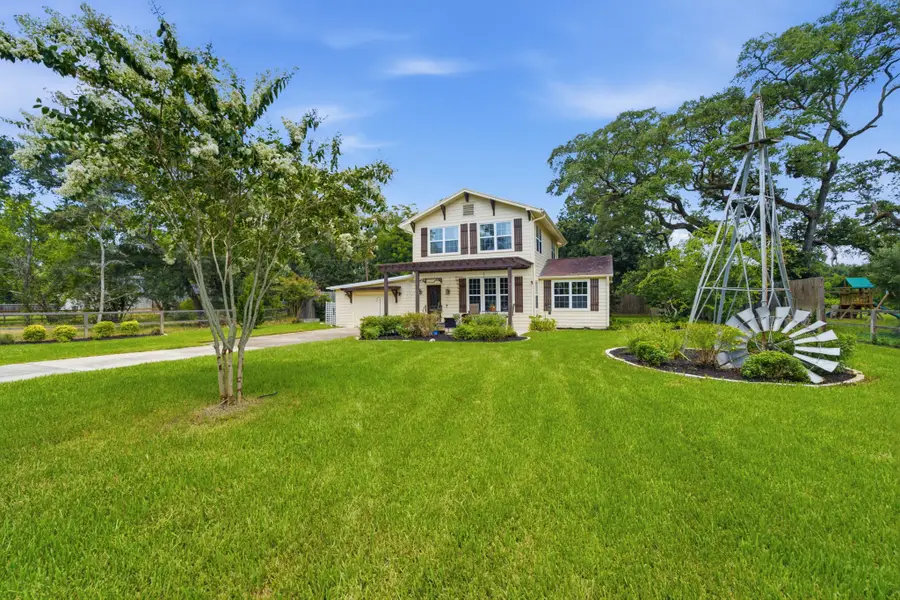 5313 Palm Drive, Dickinson, TX 77539 - #3