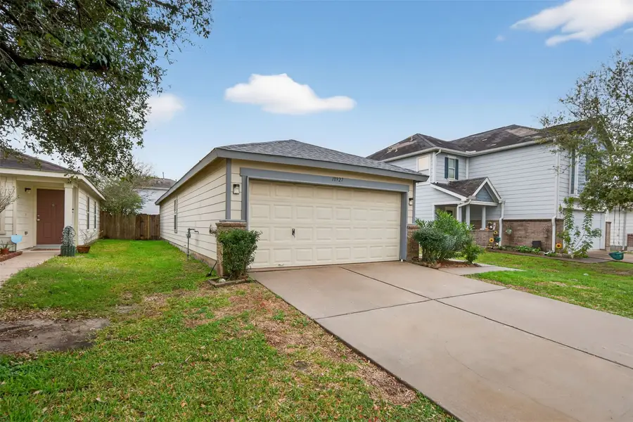 18927 Remington Bend Drive, Houston, TX 77073 - Image #2
