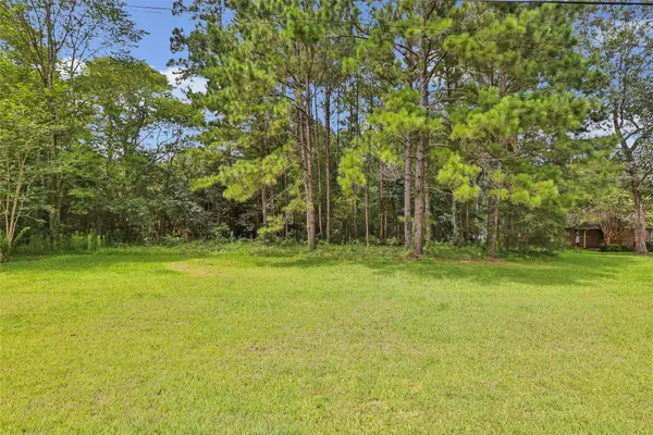 417 Parkway Street, Dayton, TX 77535