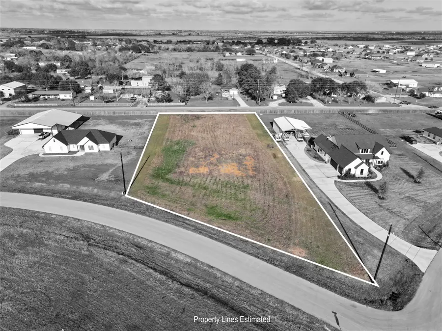 5108 Rustic Ridge Drive, Sealy, TX 77474 - Image #3