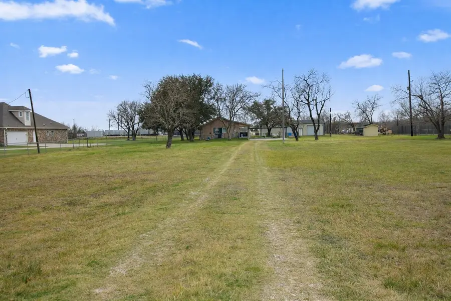 3033 Holy Road, Crosby, TX 77532 - Image #3