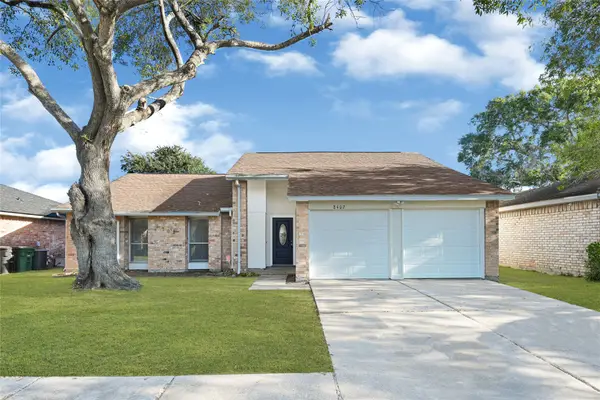 8402 Bird Meadow Lane, Houston, TX 77489