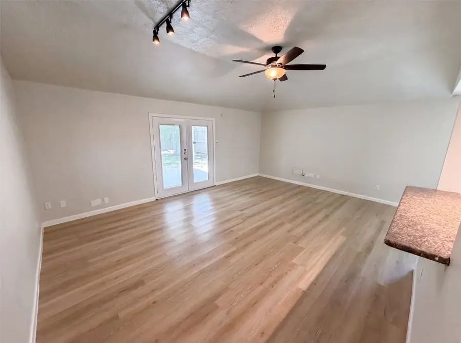 318 Floravista Drive, Houston, TX 77598 - #3