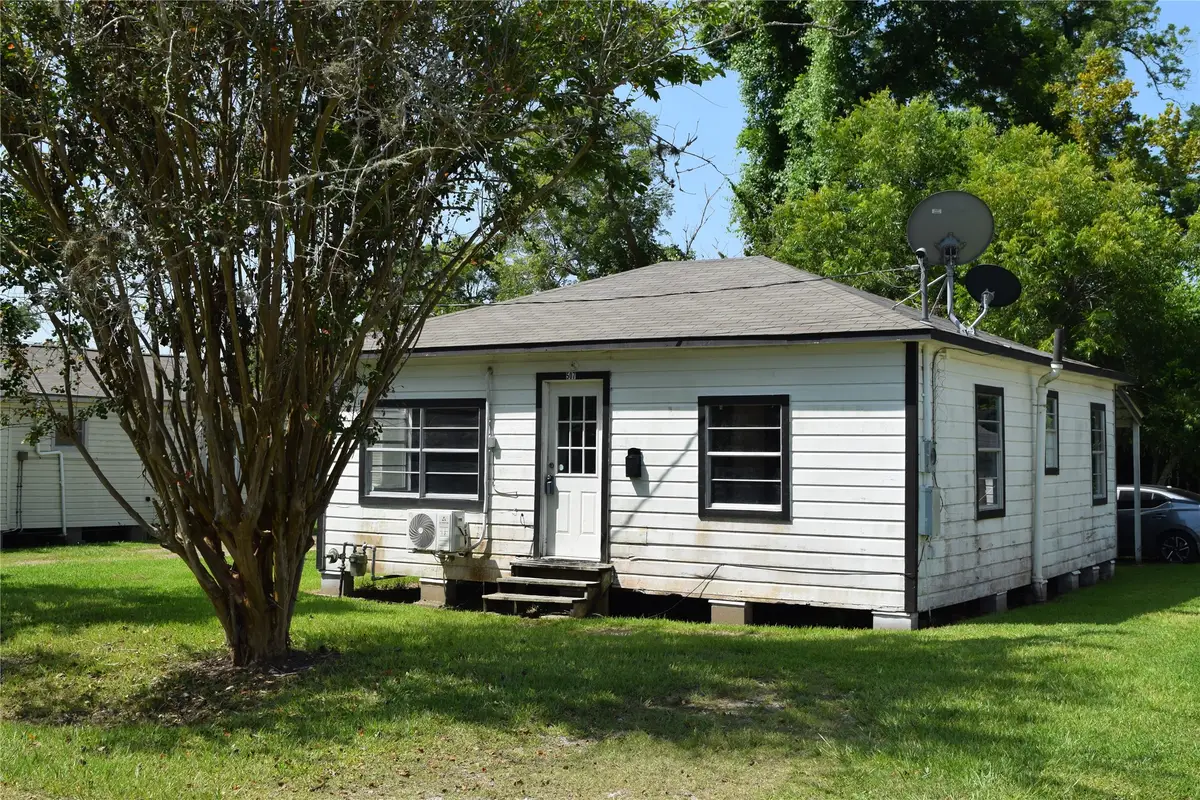 507 Peach Street, Sweeny, TX 77480 - #1