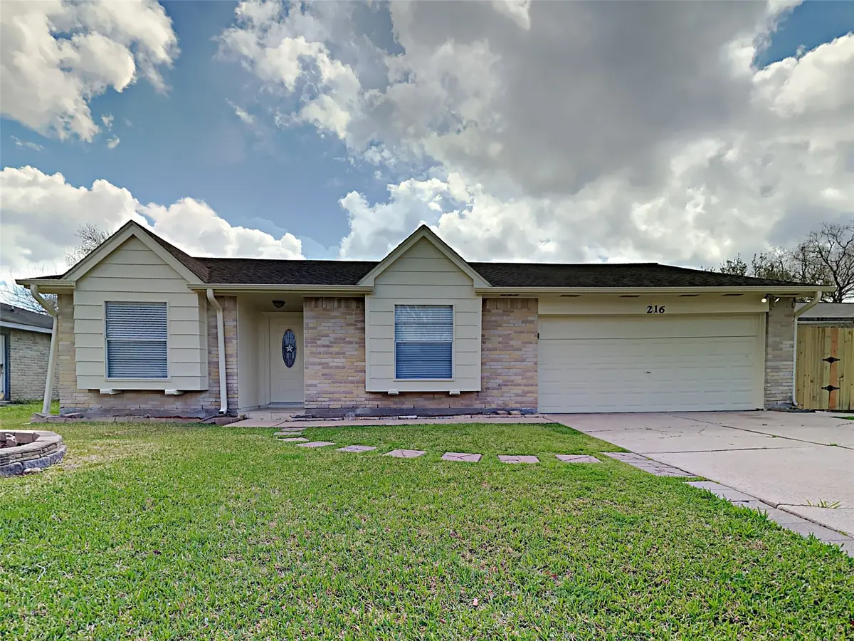 216 Maple Leaf Drive, League City, TX 77573 - #1
