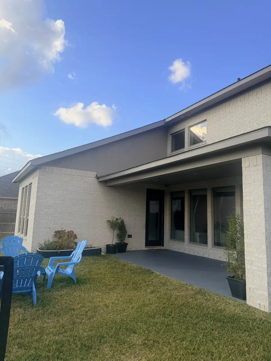 8702 Harbor Pines Drive, Cypress, TX 77433 - Image #3