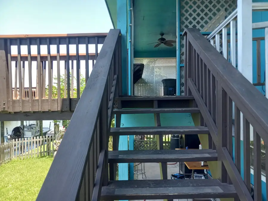 618 Warsaw Street, Bayou Vista, TX 77563 - #2