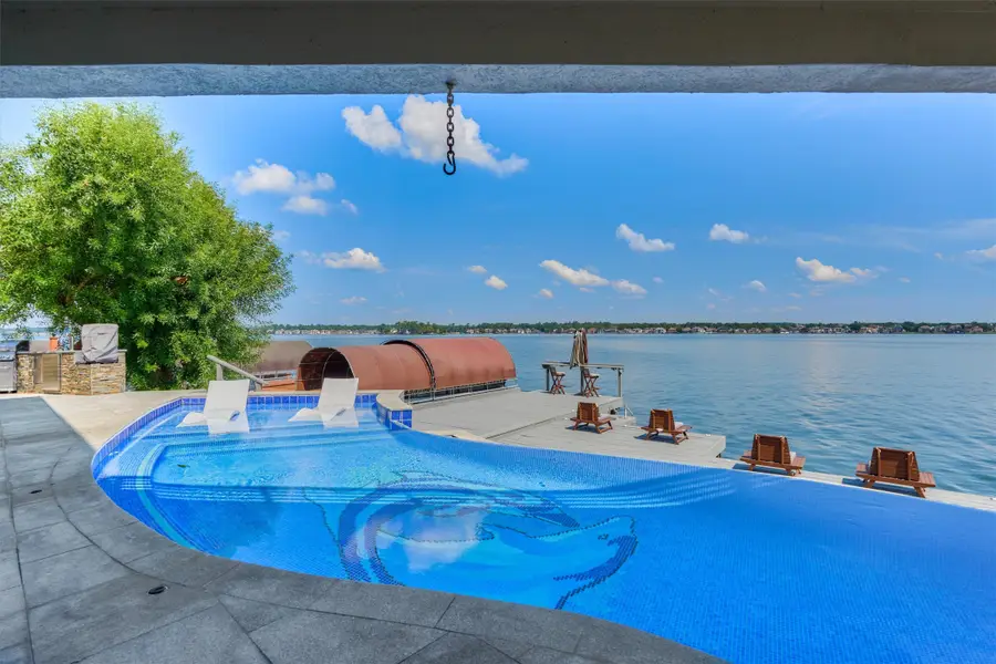 3930 Windswept Drive, Montgomery, TX 77356 - Image #2