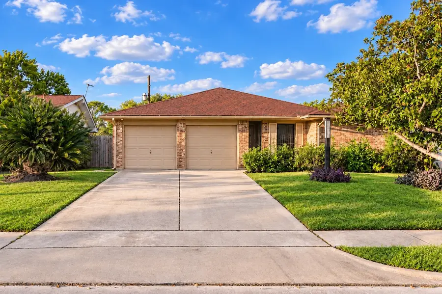 3914 Beran Drive, Houston, TX 77045 - #3