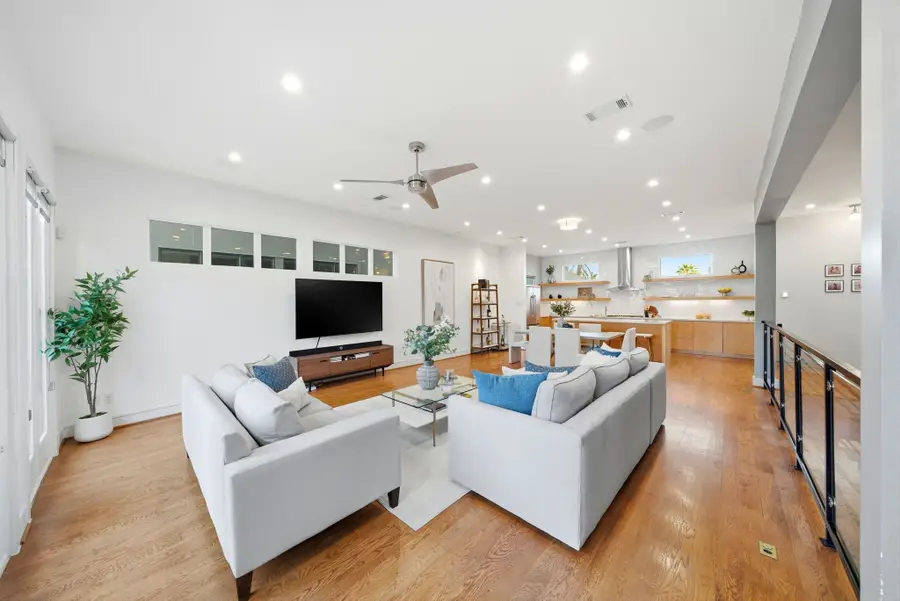 1405 Vermont Street #A, Houston, TX 77006 - #2