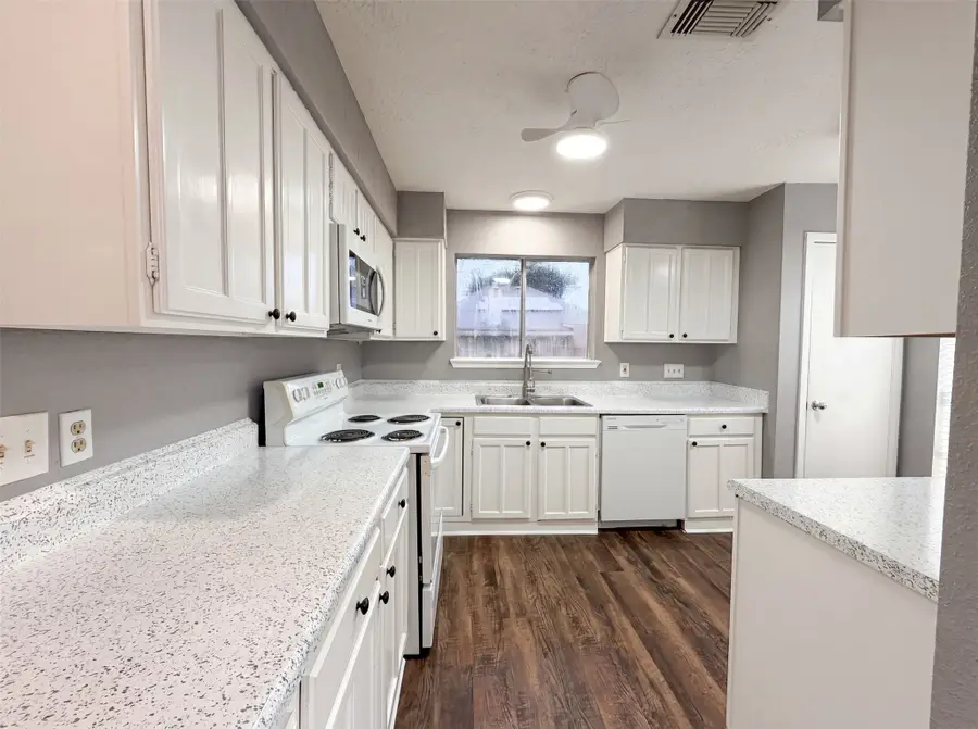 6710 Renfro Drive, Richmond, TX 77469 - #2