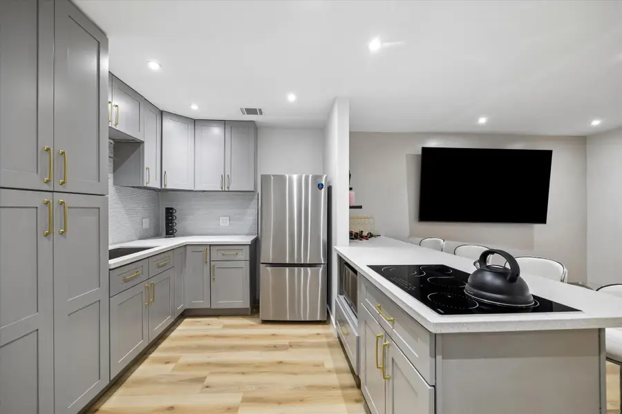 7402 Alabonson Road #202, Houston, TX 77088 - #2