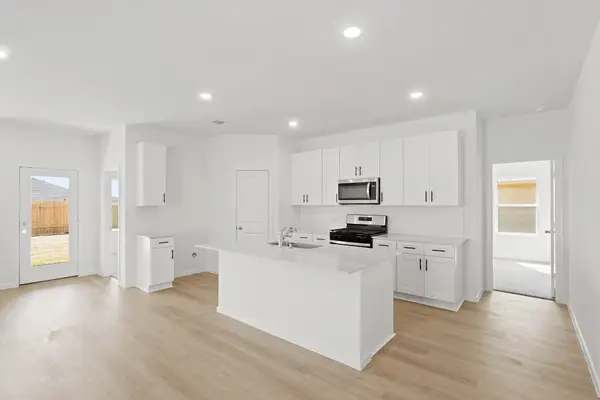 16414 Pinebrook Leaf Lane, Magnolia, TX 77355