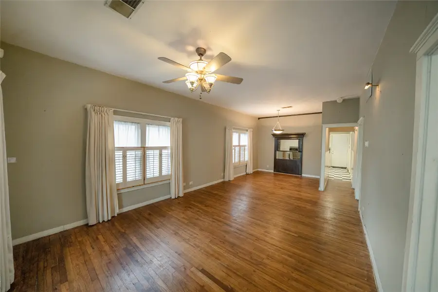 1021 Nadine Street, Houston, TX 77009 - Image #2