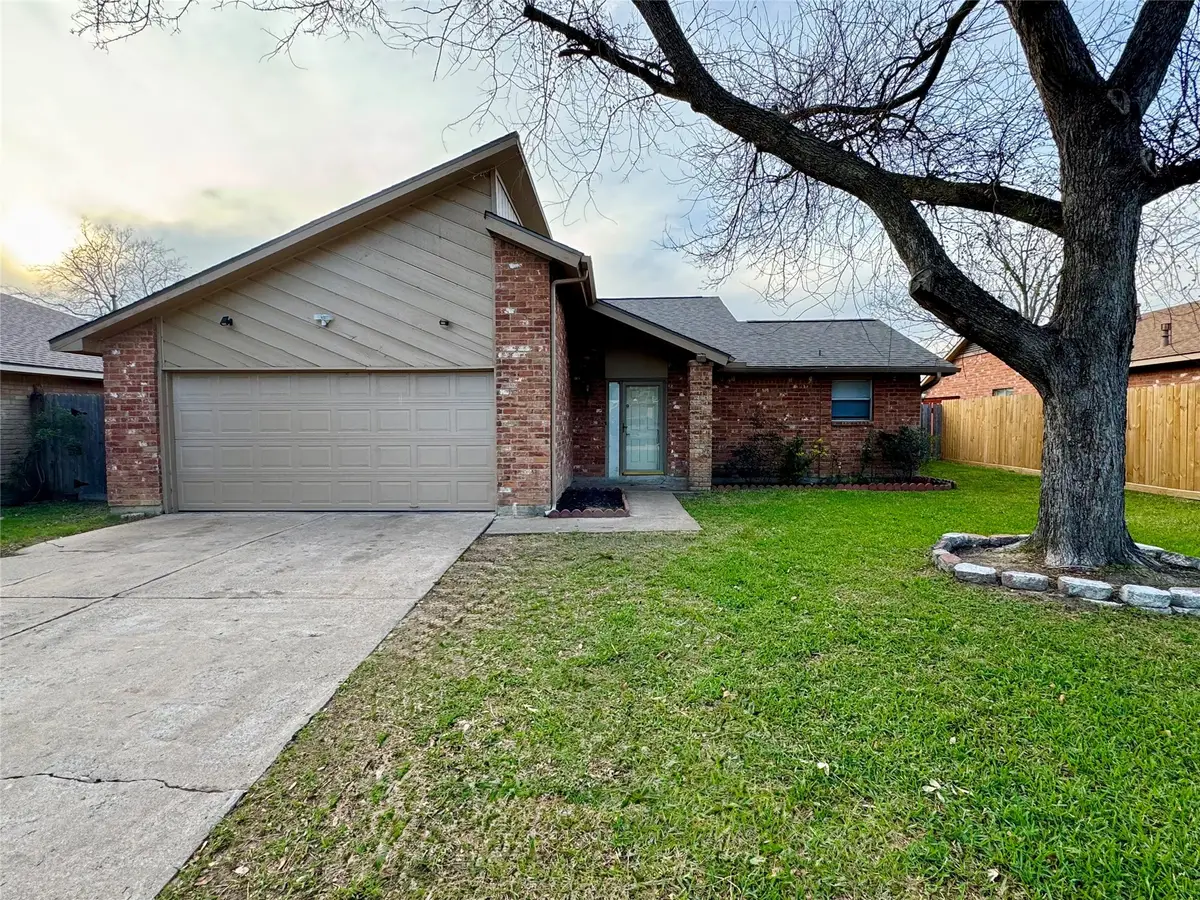 6843 Drewlaine Fields Lane, Katy, TX 77449 - Image #1