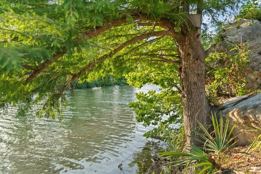 202 Hub Drive, Wimberley, TX 78676 - Image #2