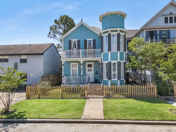 1911 Sealy Street, Galveston, TX 77550