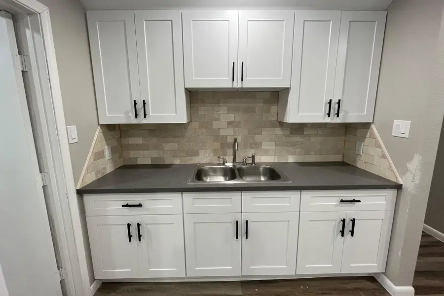 1409 20th Street, Huntsville, TX 77340 - #3