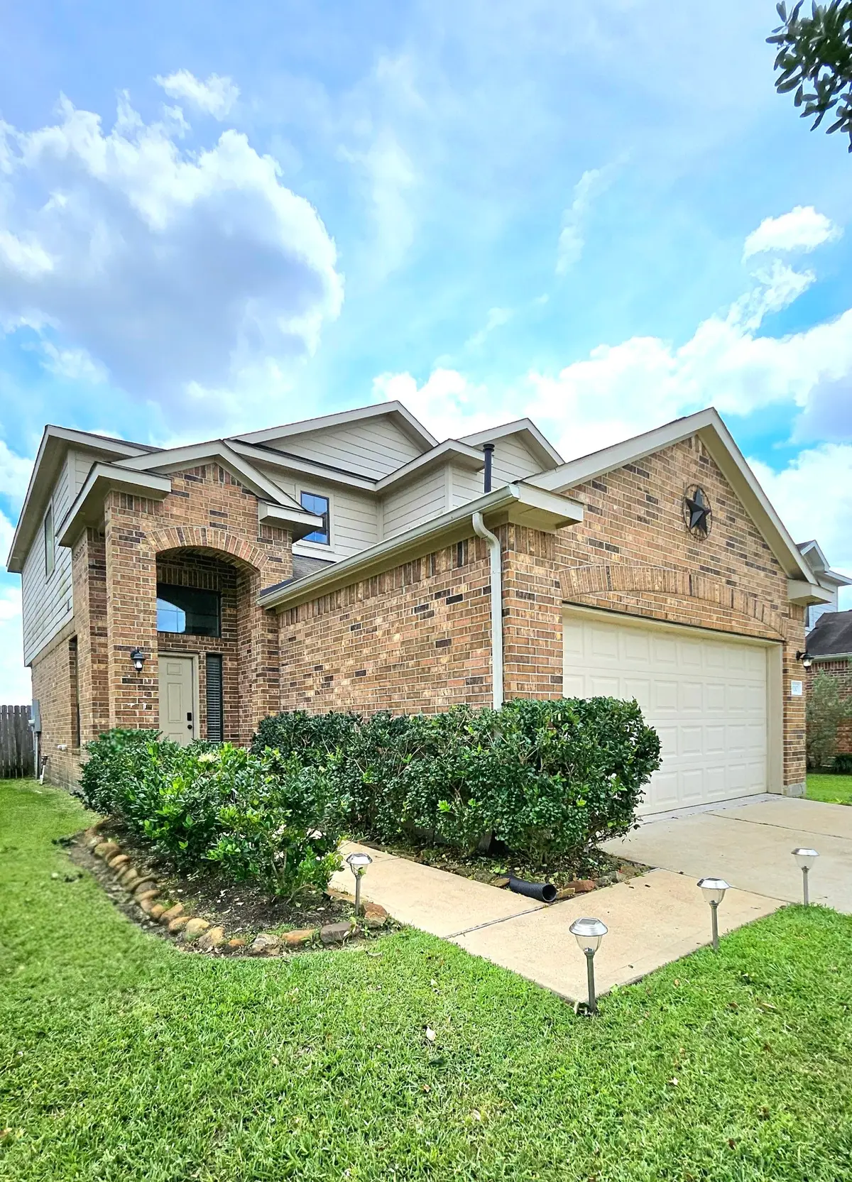 9110 Saint Laurent Lane, Houston, TX 77044 - #1