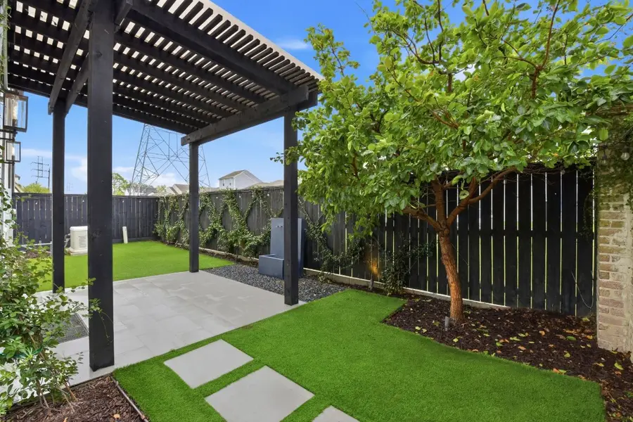 10933 Upland Park, Houston, TX 77043 - #3