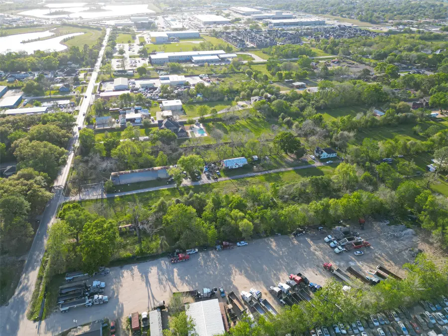 729 Crenshaw Road, Houston, TX 77504 - #3