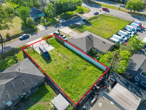 3222 Jarvis Street, Houston, TX 77063
