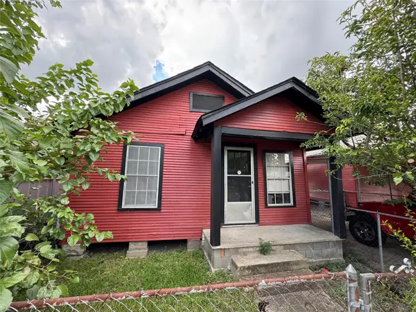 1504 Luzon Street, Houston, TX 77009