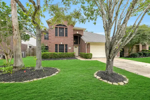 16830 Ship Anchor Drive, Friendswood, TX 77546