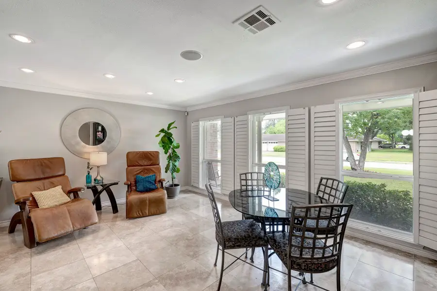 1111 Clovis Road, Houston, TX 77008 - #2