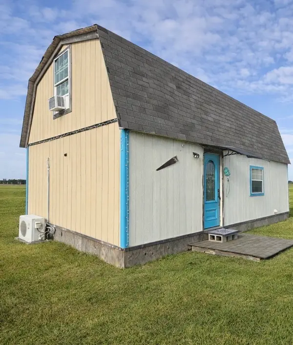 842 Wischkaemper Rd Road, Victoria, TX 77905