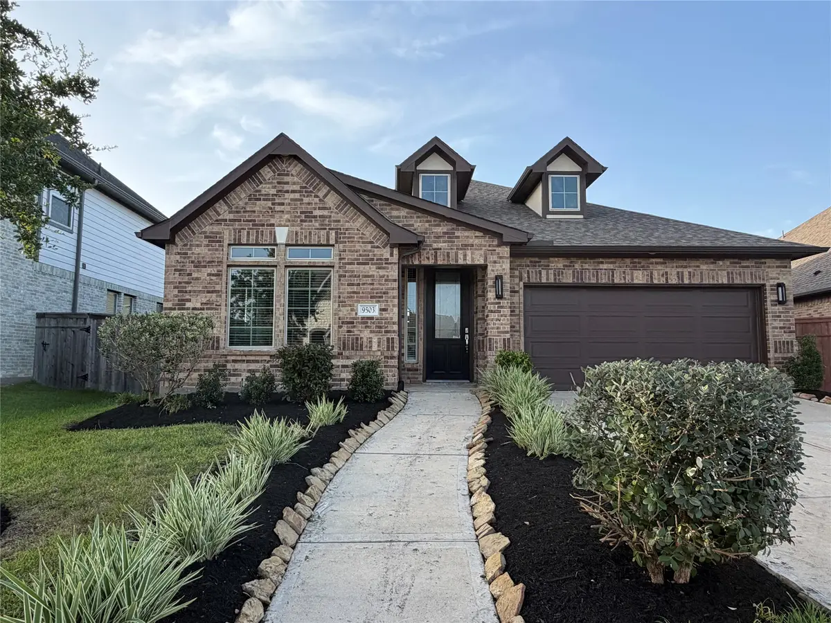 9503 Crescent Mill Drive, Missouri City, TX 77459 - #1