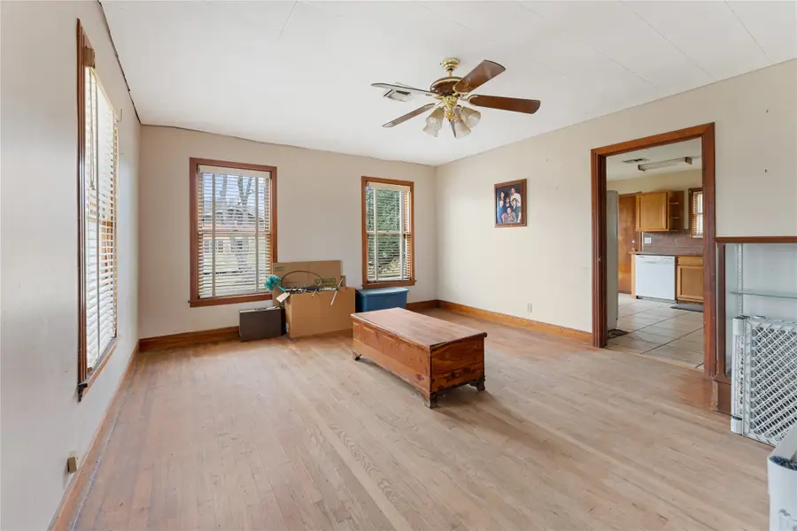 136 Weaver Street, Baytown, TX 77520 - #3