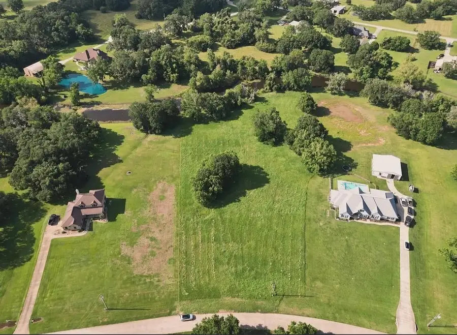 1223 Mill Road, Angleton, TX 77515 - #3