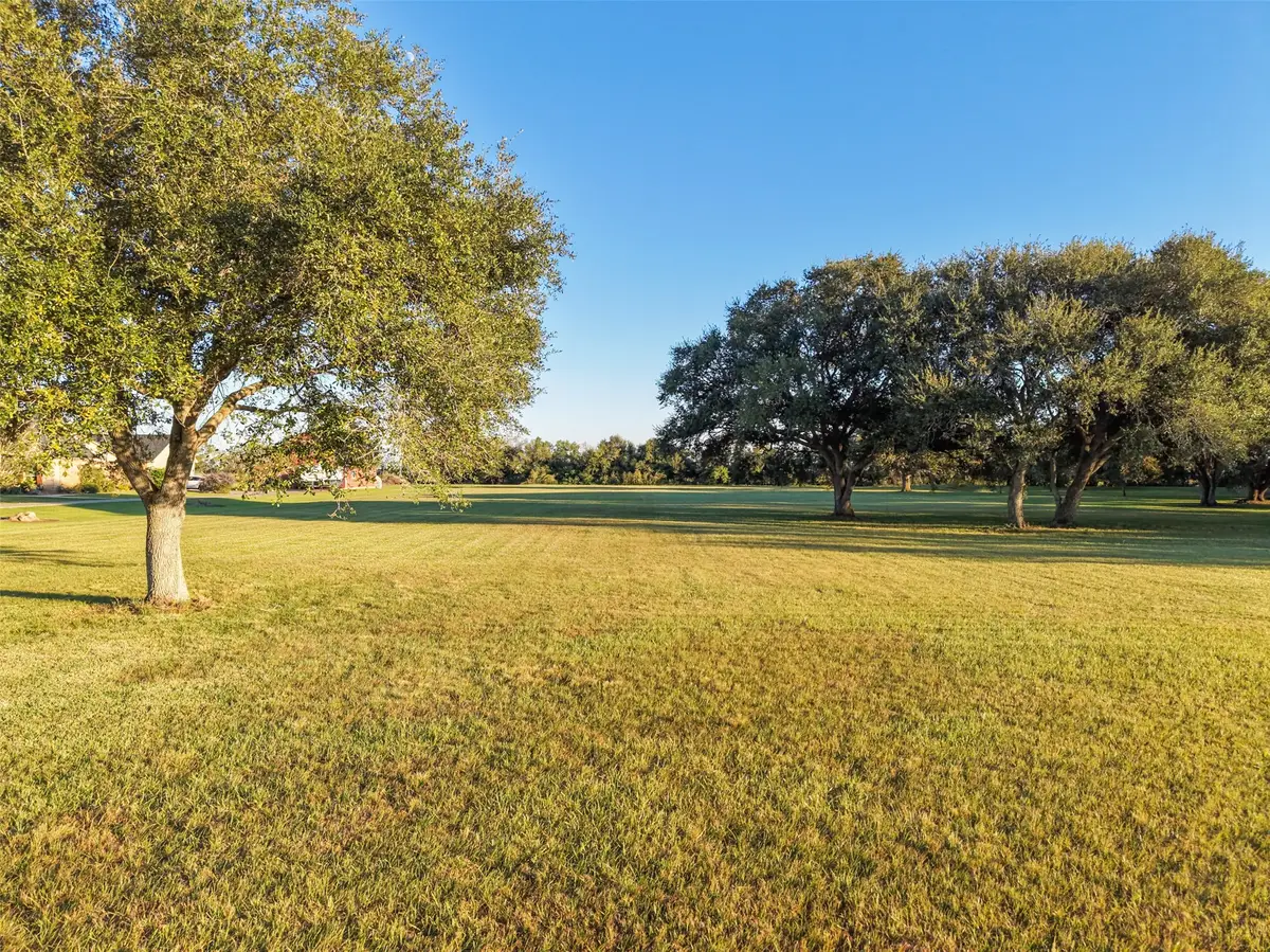 0 Cr-210, Danbury, TX 77534 - Image #1