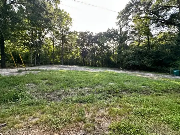 48 Tejas Drive, Huntsville, TX 77320