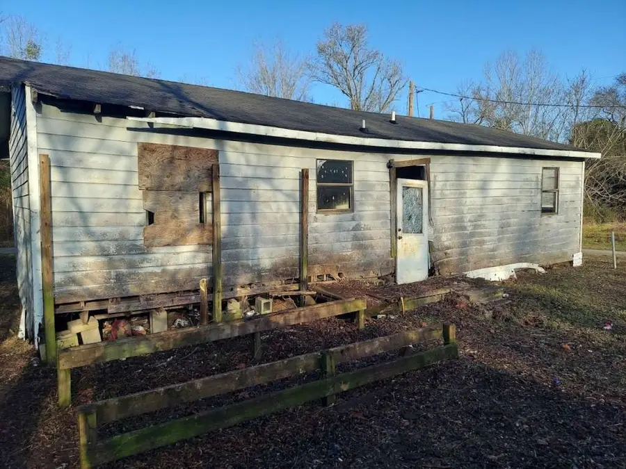 105 Lodge Street, Ore City, TX 75683 - #3