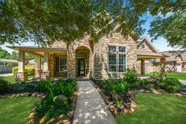 9218 Rainbluff Ln, Katy, TX 77494